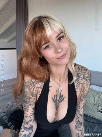 Full leaked Sallydinosaur  page private onlyfans photo