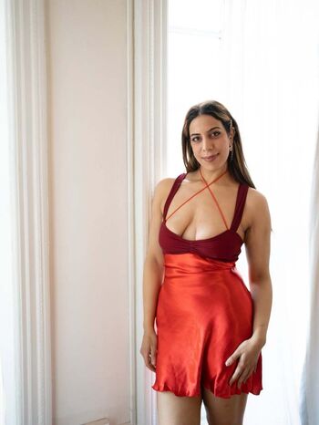 Full leaked Salma hindy private onlyfans photo