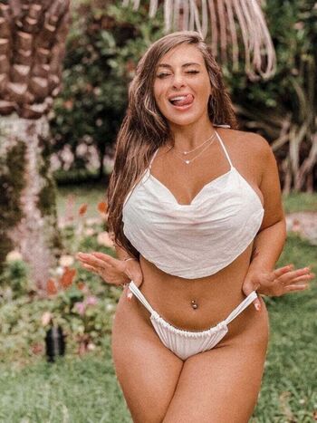 Full leaked Salomekapanadze private onlyfans photo