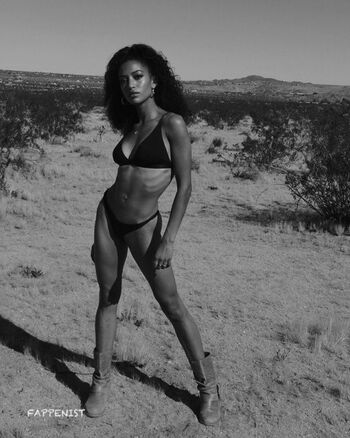 Full leaked Samantha logan private onlyfans photo