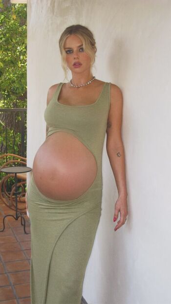 Full leaked Samara weaving page private onlyfans photo