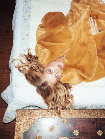 Full leaked Samara weaving page private onlyfans photo