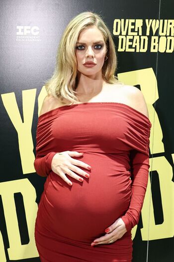 Full leaked Samara weaving private onlyfans photo