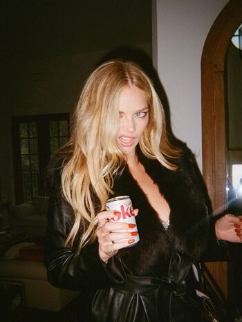 Full leaked Samara weaving private onlyfans photo