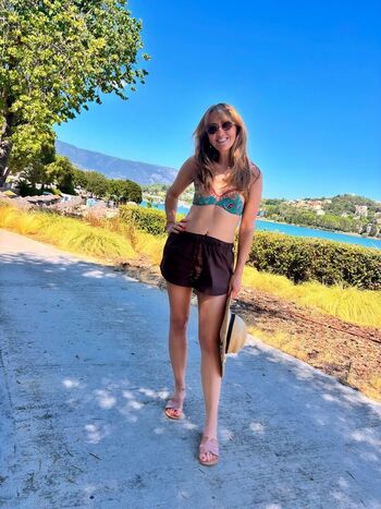 Full leaked Samia longchambon private onlyfans photo