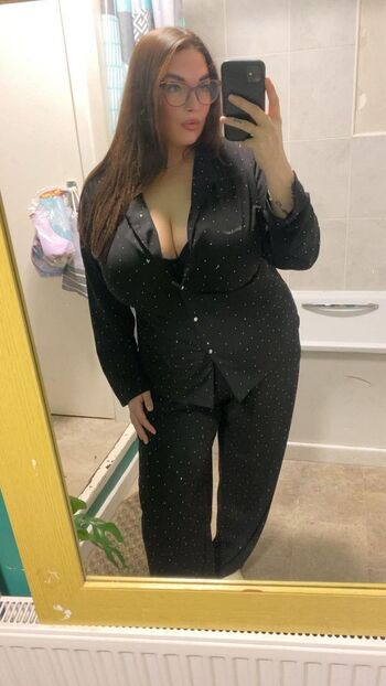 Full leaked Samira bannon private onlyfans photo