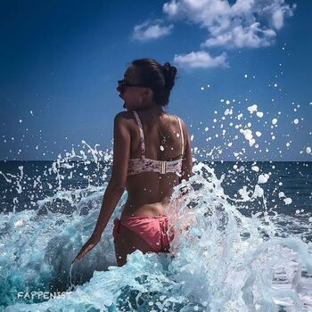 Full leaked Samira klampfl private onlyfans photo