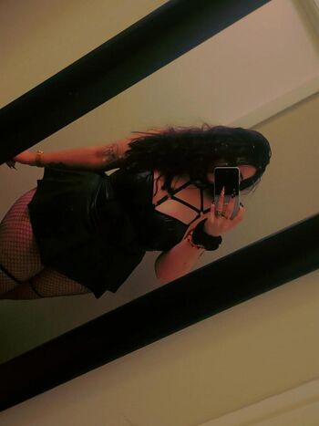 Full leaked Samofhyrule private onlyfans photo