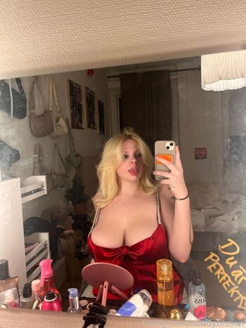 Full leaked Sandylsson private onlyfans photo