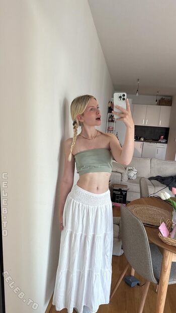 Full leaked Saniskates private onlyfans photo