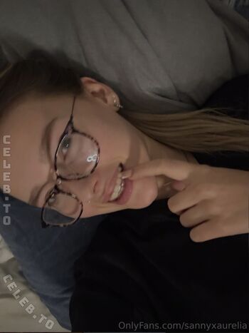 Full leaked Sannyxaurelia private onlyfans photo