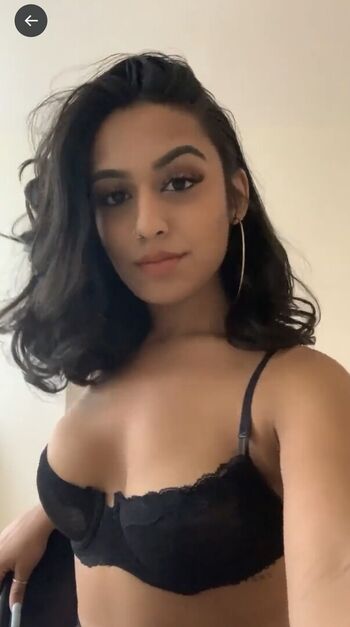 Full leaked Sanu xo page private onlyfans photo