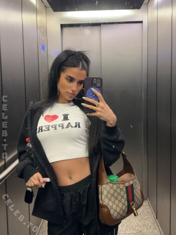 Full leaked Sara arslan private onlyfans photo