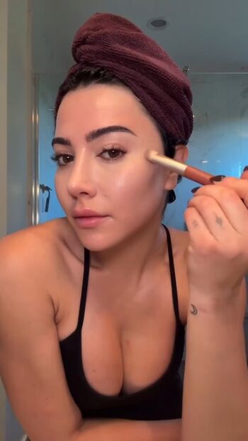 Full leaked Sara hesri private onlyfans photo