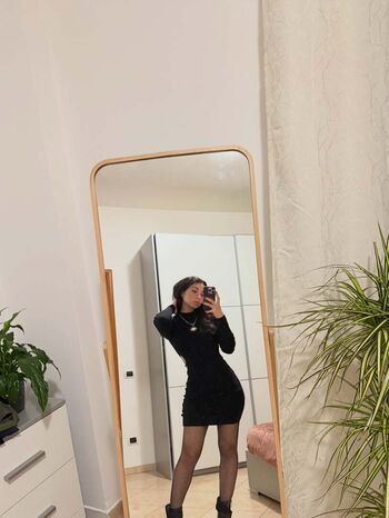 Full leaked Sara holmes private onlyfans photo