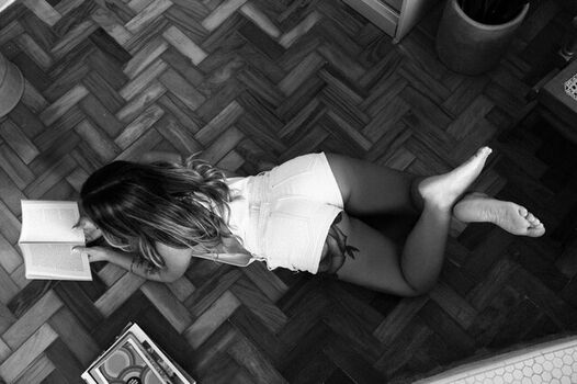 Full leaked Sara krisley private onlyfans photo