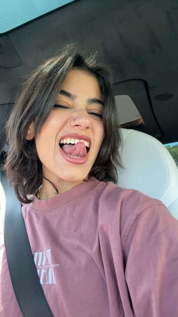 Full leaked Sara saffari private onlyfans photo