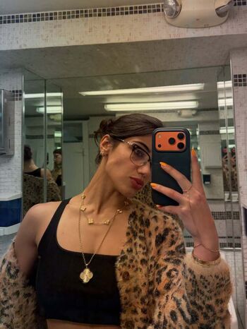 Full leaked Sara saffari private onlyfans photo