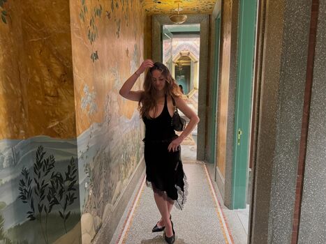 Full leaked Sarabella harris private onlyfans photo