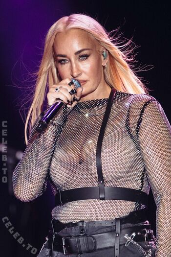 Full leaked Sarah connor page private onlyfans photo