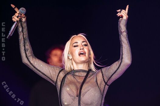 Full leaked Sarah connor private onlyfans photo