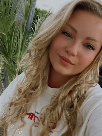 Full leaked Sarah cuja private onlyfans photo