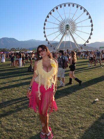 Full leaked Sarah curr private onlyfans photo