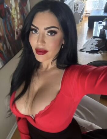 Full leaked Sarah davis model private onlyfans photo