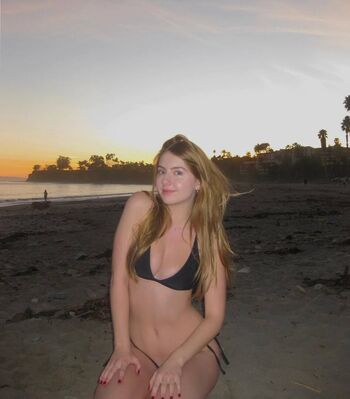 Full leaked Sarah hilton private onlyfans photo