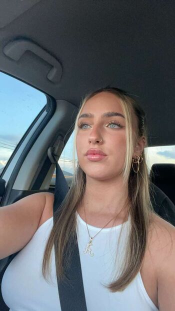 Full leaked Sarah riley private onlyfans photo