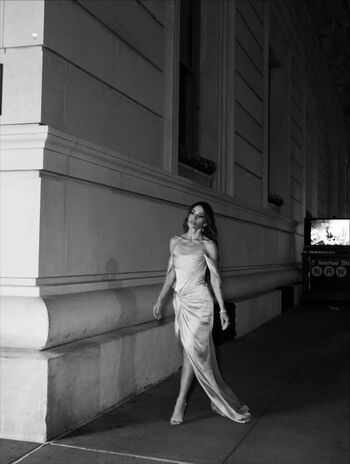 Full leaked Sarah shahi page private onlyfans photo