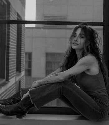 Full leaked Sarah shahi page private onlyfans photo