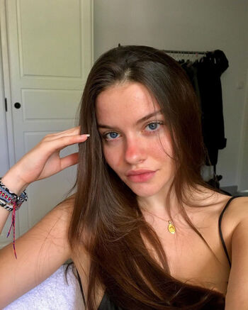 Full leaked Sarahhbl page private onlyfans photo