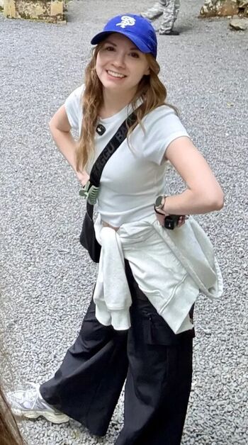 Full leaked Sarahpodz private onlyfans photo