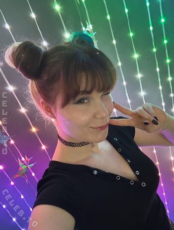 Full leaked Sarahstrange private onlyfans photo