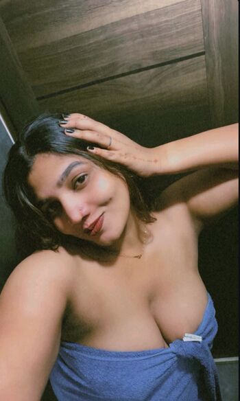 Full leaked Saranya santhosh private onlyfans photo