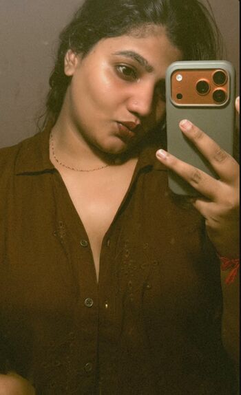 Full leaked Saranya santhosh private onlyfans photo