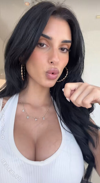 Full leaked Sararslan private onlyfans photo