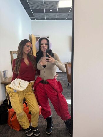 Full leaked Saraya bevis private onlyfans photo