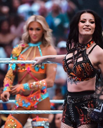 Full leaked Saraya bevis private onlyfans photo