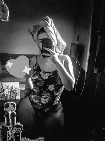 Full leaked Sarayermanoss private onlyfans photo