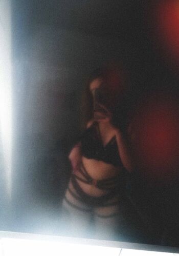 Full leaked Sarayermanoss private onlyfans photo