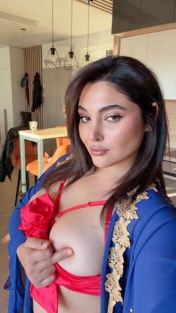 Full leaked Sarem uysal private onlyfans photo