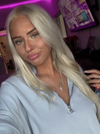 Full leaked Sariahxxx private onlyfans photo