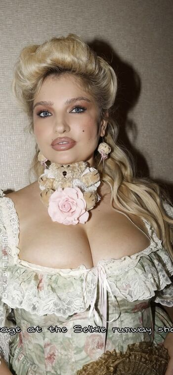 Full leaked Sarina nowak private onlyfans photo