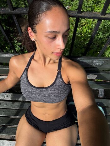 Full leaked Sarina private onlyfans photo