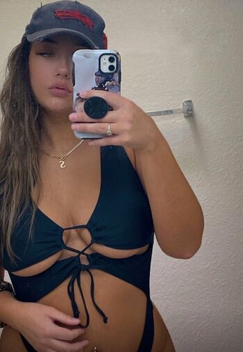 Full leaked Sassi sami private onlyfans photo