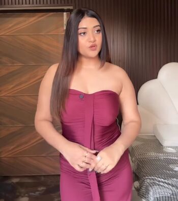 Full leaked Sassy poonam private onlyfans photo