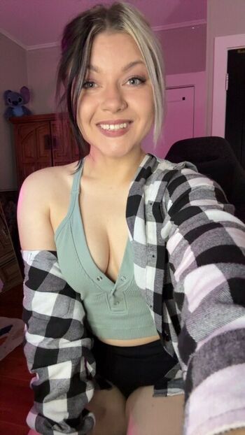 Full leaked Sassy steph private onlyfans photo