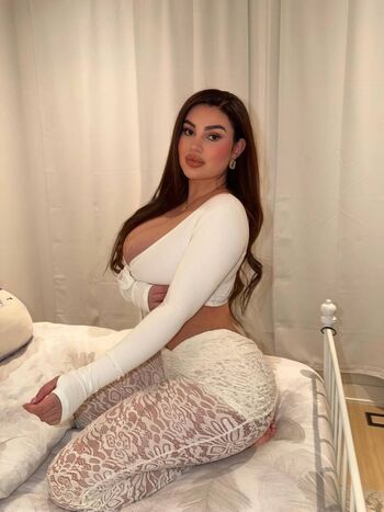 Full leaked Savala tee page private onlyfans photo